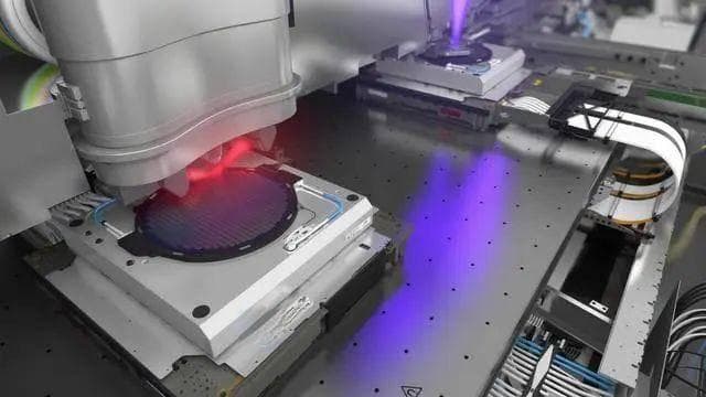 哈工大重大突破！成功攻克EUV光刻机技术