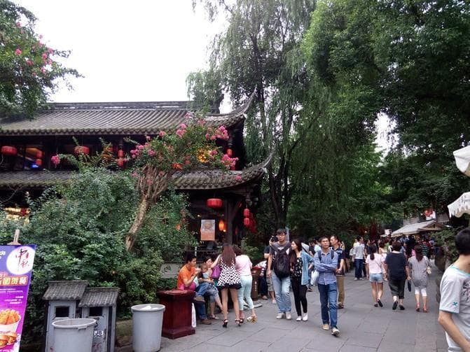 跟着成都旅游管家，深度体验巴蜀文化