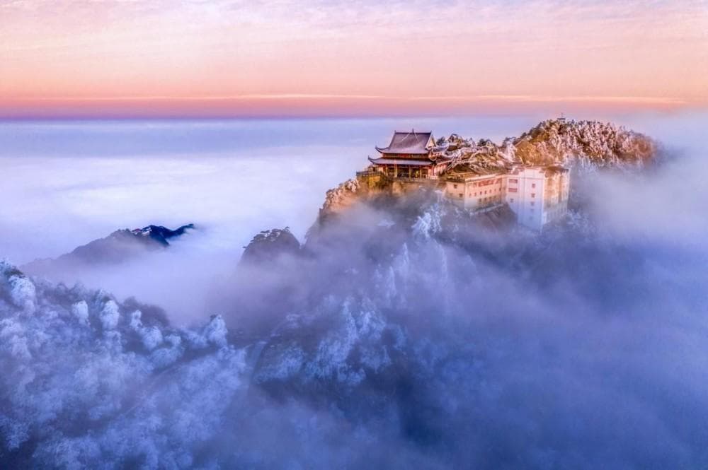安徽九华山：赏自然之美 品美食之旅