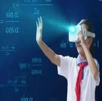 大模型时代下的智能学习机：机遇与挑战并存