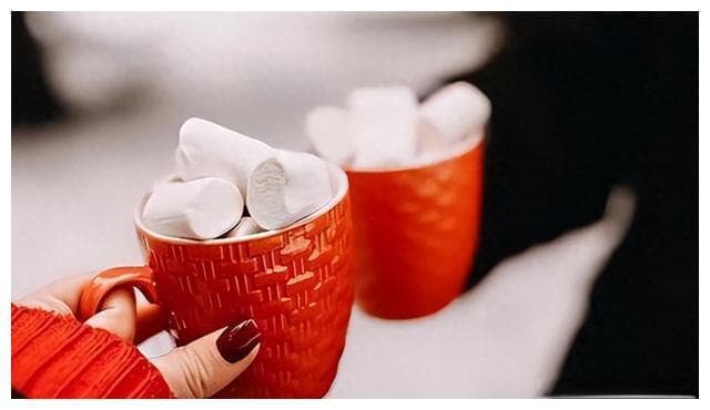 婚姻中，钱和爱哪个更重要？过来人的大实话，别不信
