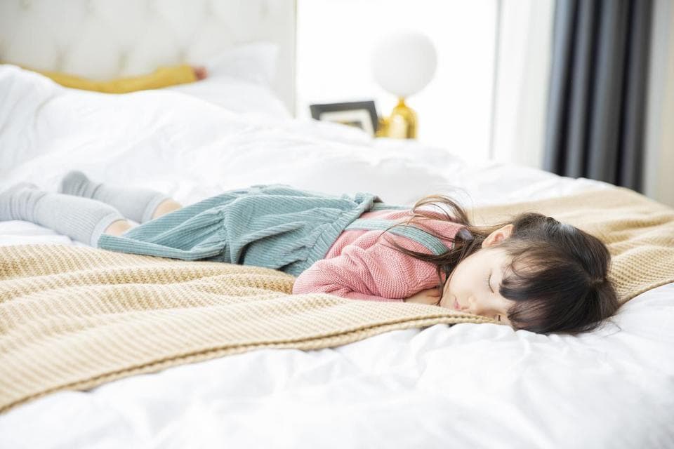一午睡就是两个多小时！杭州妈妈有点急：开学后作息怎么调？