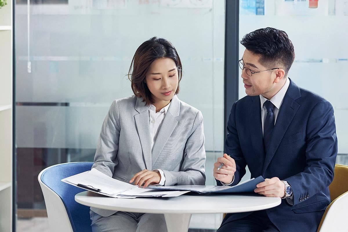 第一次参加工作：职场新人全方位适应、技能提升与未来发展规划指南