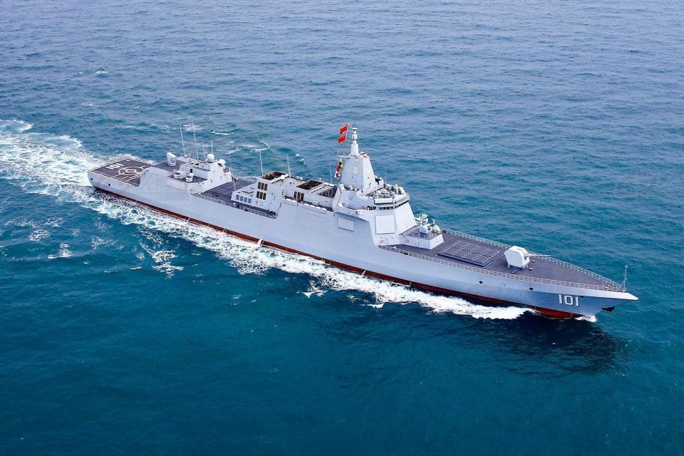 44艘远洋型，50艘近海防御型，中国为何打造全球最强护卫舰群？