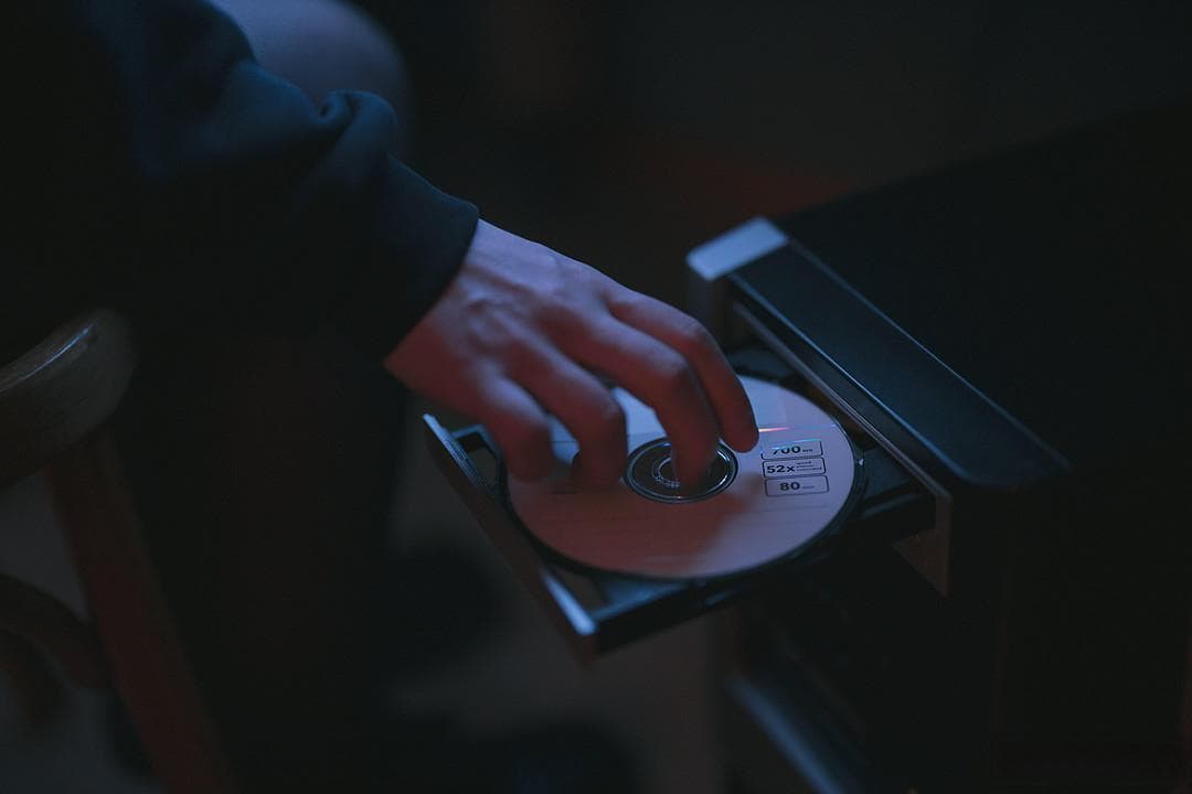 数字时代的音质追求，为何CD依然魅力不减。为了音质买CD值得吗？