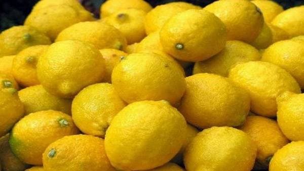 荨麻疹患者可以吃柠檬吗？这份饮食指南请收好