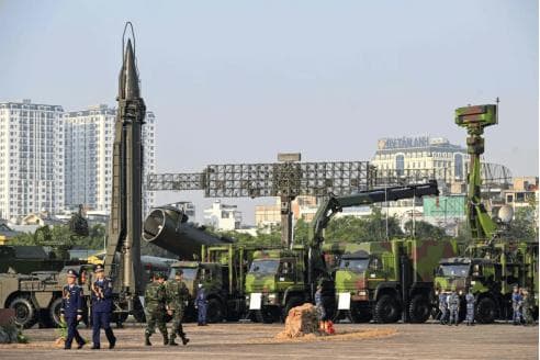 绕开美国武器，越南高层直奔中国兵器区，准备签巨额订单？