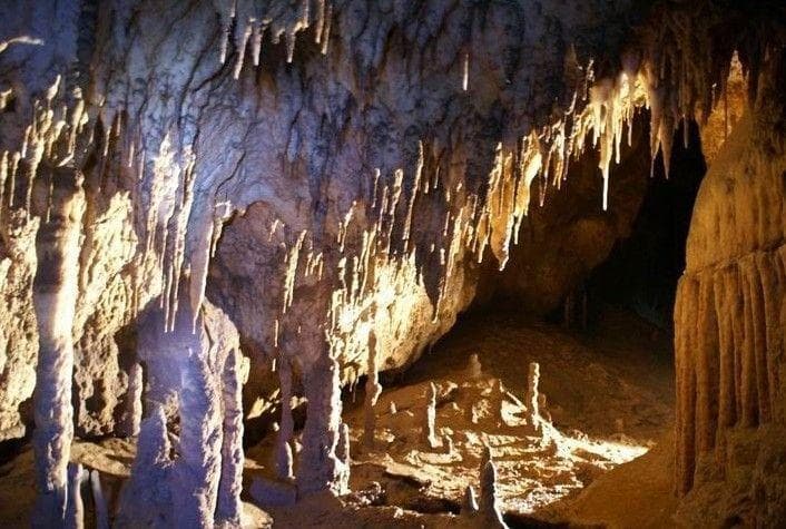 岩溶地貌 - 喀斯特地貌