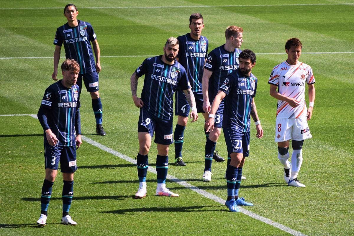 周六 002 日职：福冈黄蜂 VS 东京 FC，排名相近的激烈对决