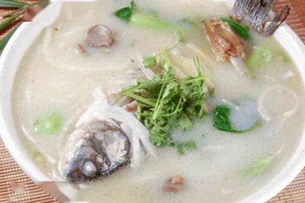 鲫鱼：优质蛋白源，理想炖汤食材