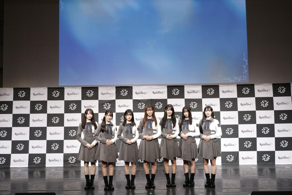 秋元康新作Rain Tree：17名少女的逐梦之旅