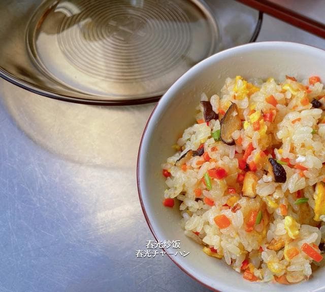 亲子共做五彩炒饭：简单营养，告别挑食