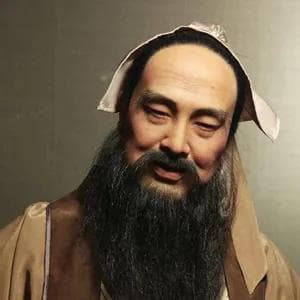 白云抱幽石，绿筱媚清涟。——谢灵运《过始宁墅诗》