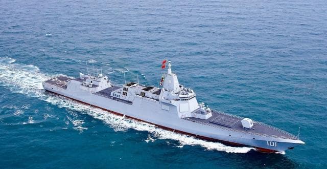 从主战力量上来看，8艘055驱逐舰服役后，中国海军在全球处何位置