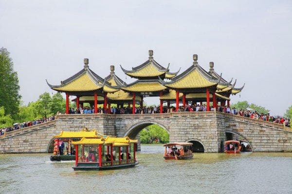 5A景区瘦西湖：白天赏景夜游看演出，门票优惠多