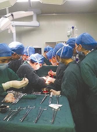 全球罕见！女子肝脏上孕育胎儿，60年仅22例