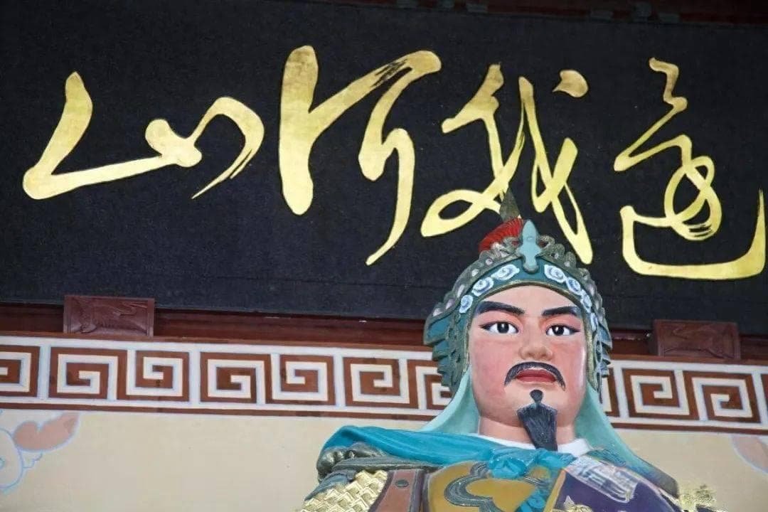 岳飞墓778年未开启，60年代末发现无遗骨陪葬