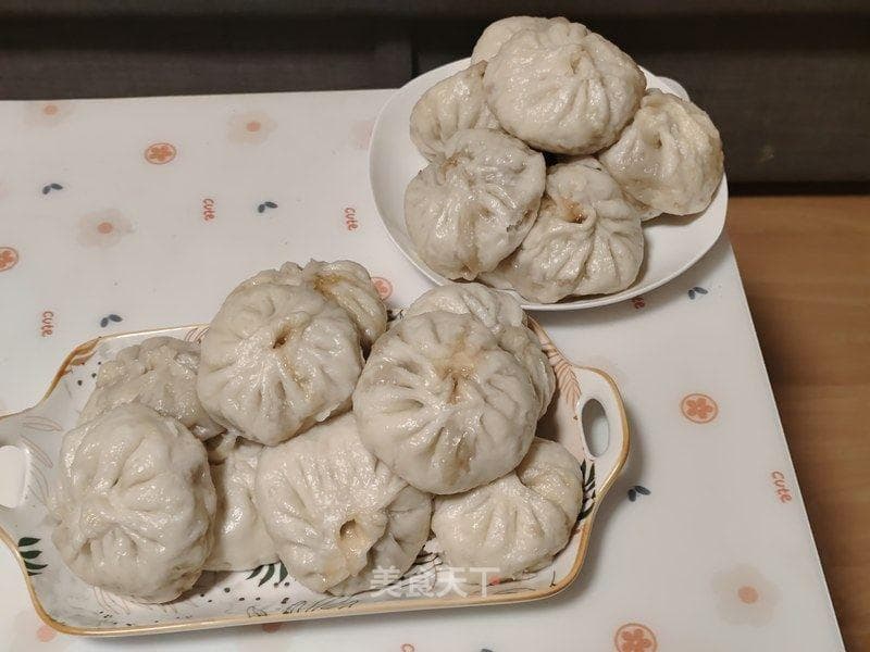 猪肉大葱包子