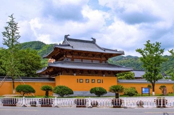 宁波奉化雪窦寺历史、旅游攻略