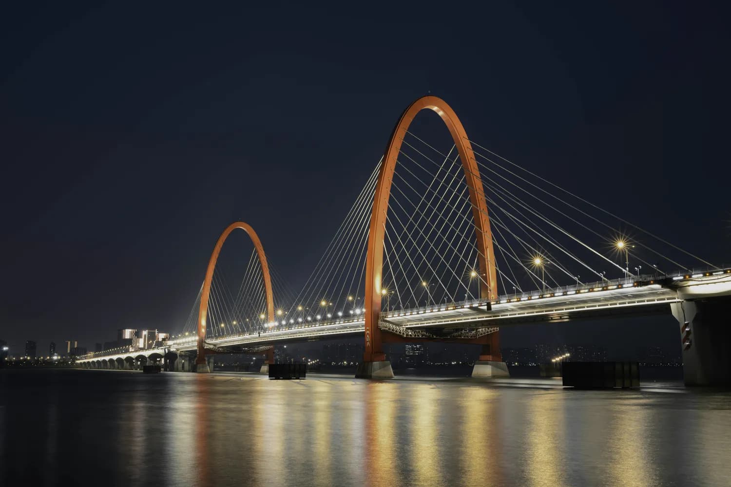 柳州百里柳江：世界第五夜景的璀璨魅力