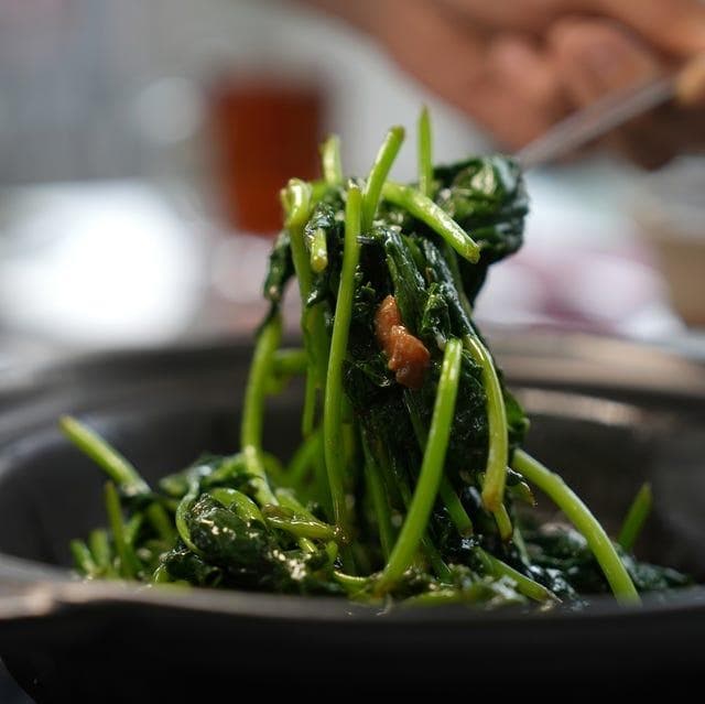 地瓜叶的功效与食用禁忌：营养丰富的台湾特色蔬菜