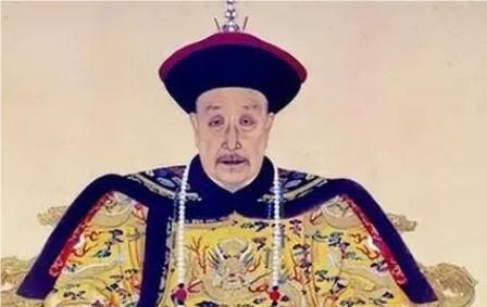爱新觉罗·弘历：乾隆帝的多面人生