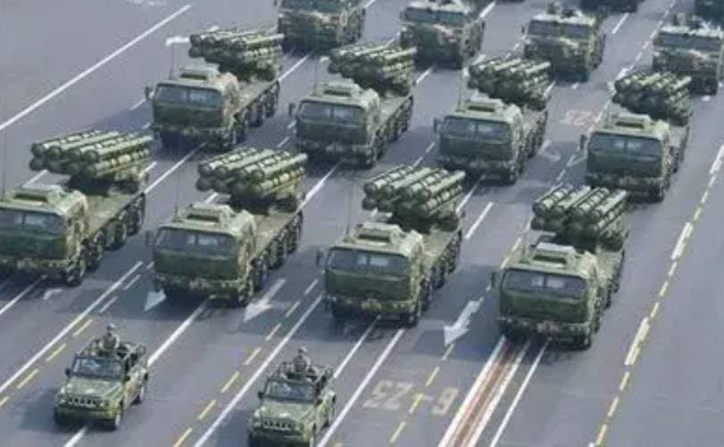 60国驻华武官共赴东部战区：见证中国军力现代化，共绘和平友谊新篇章