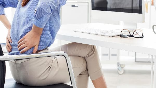 强直性脊柱炎治疗全攻略：药物、物理、手术三大方案解析！
