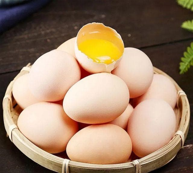 从餐桌到冰箱：揭秘美味鸡蛋的保鲜秘籍，守护每一口鲜嫩与安全