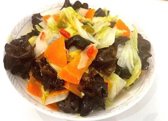 减脂版炒白菜：简单易学的健康美味