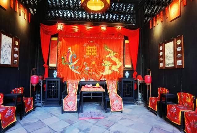 佛山岭南天地：百年礼饼店里的嫁女饼，藏着岭南婚俗文化