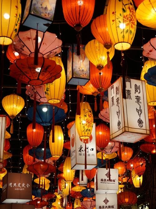 为什么元宵节要闹花灯?