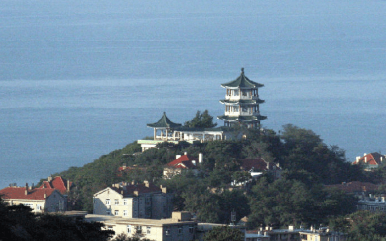 青岛小鱼山旅游攻略：60米海拔尽览海滨风光