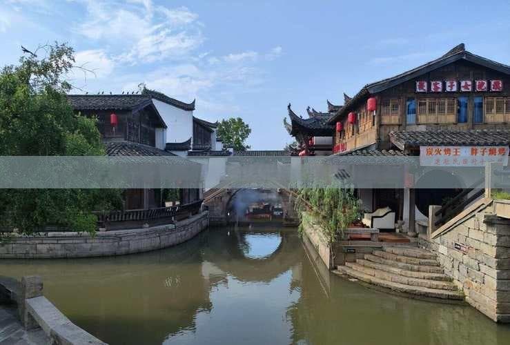 信阳到乌鲁木齐自驾游：路程、路线、景点及费用全解析