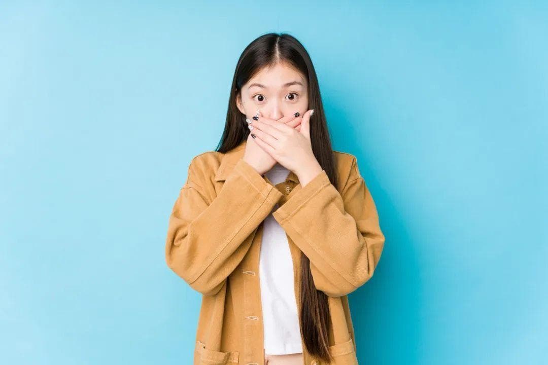 打嗝有讲究：区分嗳气和呃逆，附多种实用止嗝法