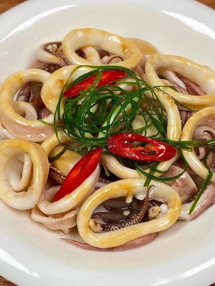 精选五道广受好评的特色佳肴，它们不仅美味可口，更兼具营养与健康，适合全家人共享。