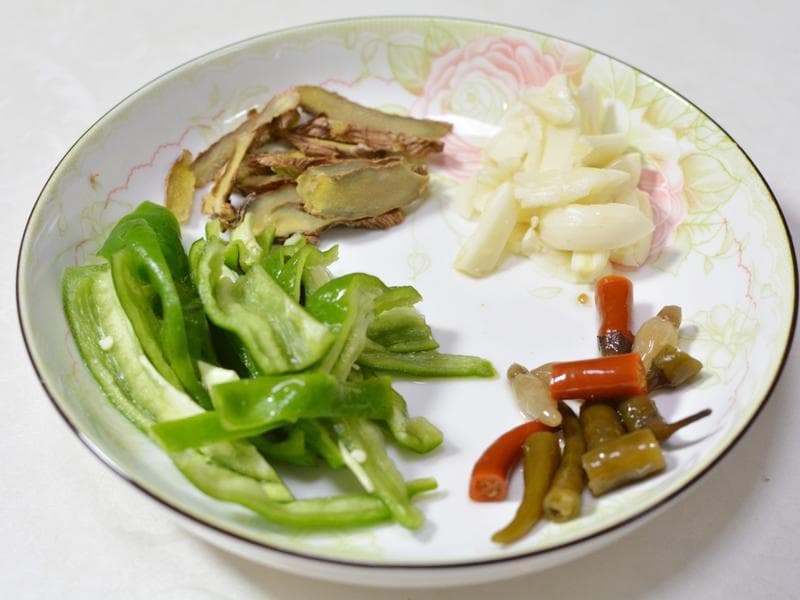 家庭聚餐必备：三道超下饭小炒菜