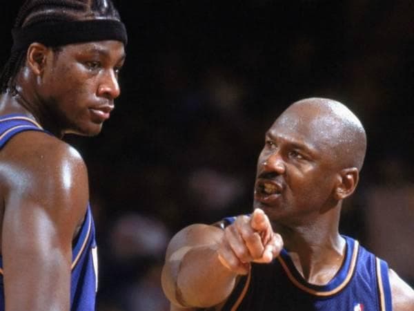NBA历史上仅有3个高中状元秀，他们到底什么水平