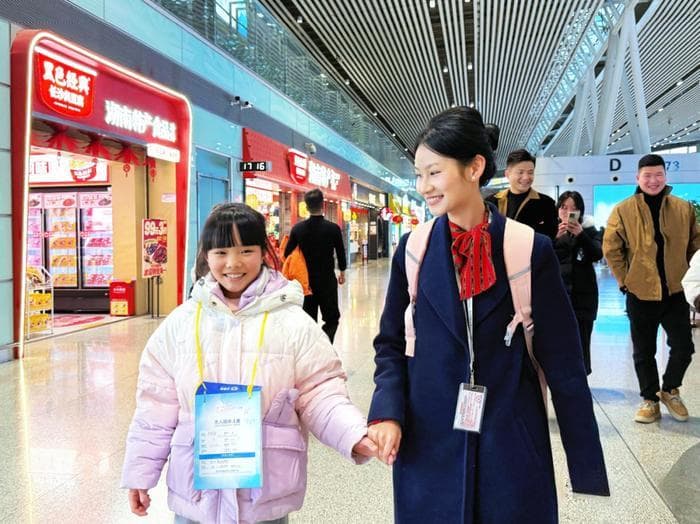 2025年春运湖南机场旅客吞吐量413万人次，同比增长4.6%