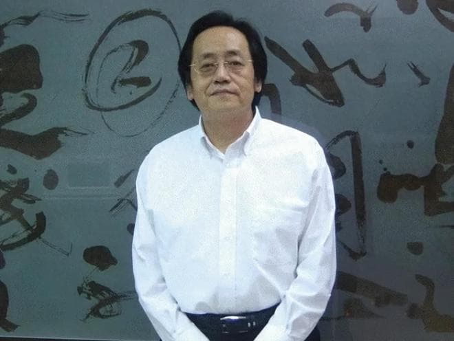 “中医鬼才”倪海厦，治得了别人却治不了自己，为何59岁就去世？