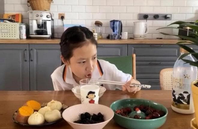 大脑喜欢的不是核桃，而是这3样食物，建议学生常吃，拥有竞争力