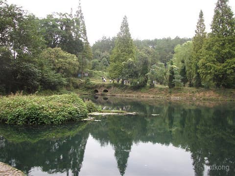 玉泉山风景区旅游攻略：历史人文与自然美景的完美融合