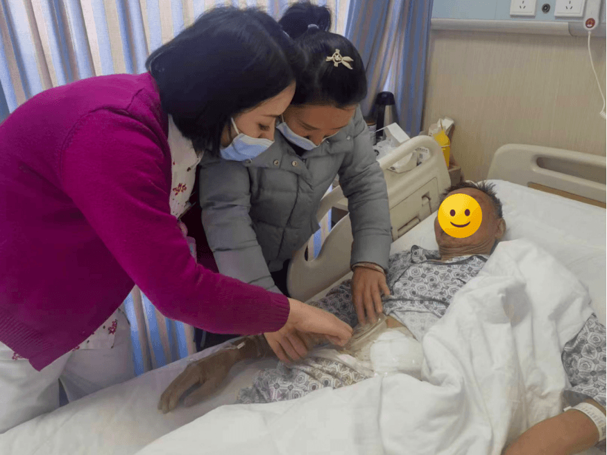 肠造口家庭护理全攻略：从基础护理到日常生活指南