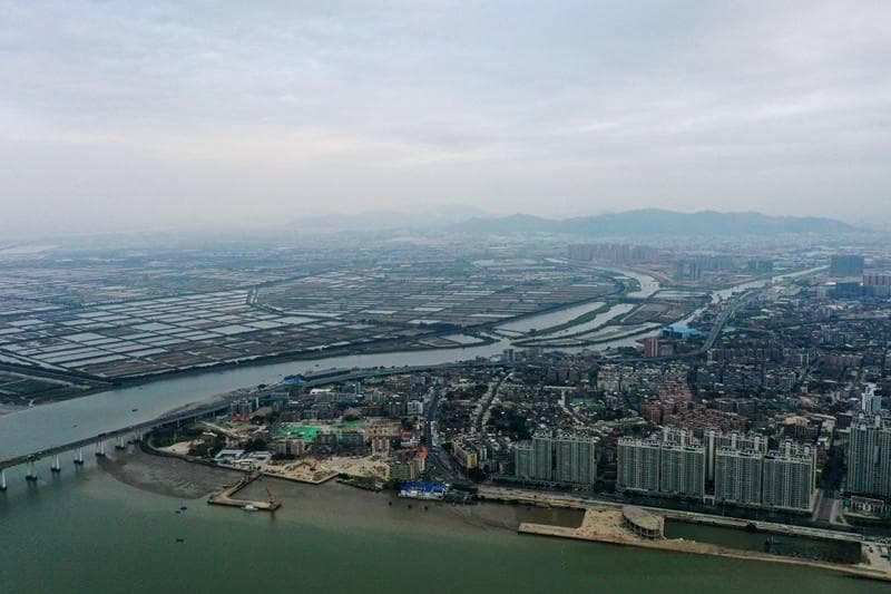 汕头骑楼诉说百年沧桑，潮州古桥见证千年文化