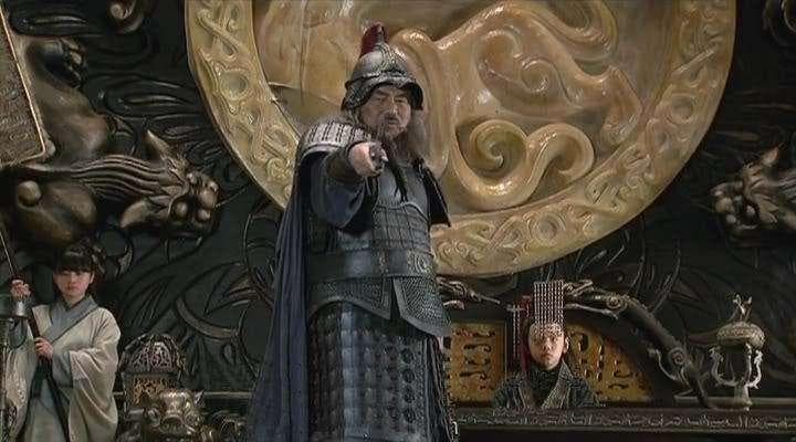 董卓为何废除懦弱的刘辩立聪明的刘协为帝？皇帝弱不是更方便控制