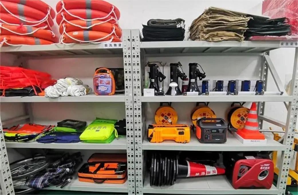 房屋建筑施工中的应急救援必备设备