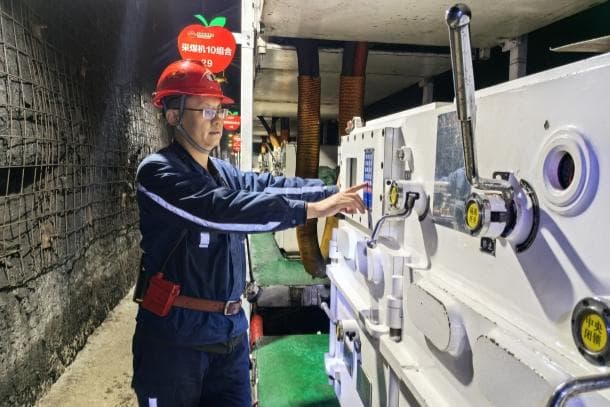 为了万家灯火：国家能源集团三道沟煤矿春节保供纪实