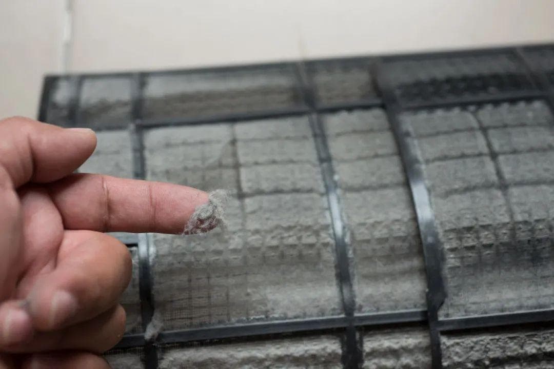 夏季空调使用指南：清洁方法与健康使用要点