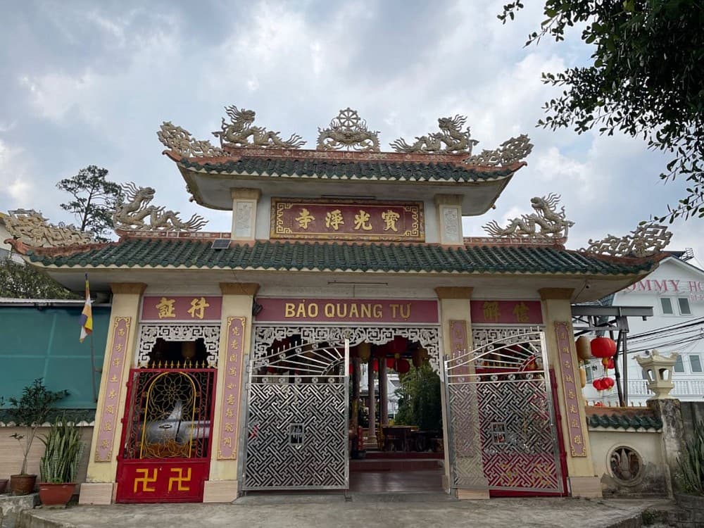 宝光寺——大勒山城上的华宗三宝殿
