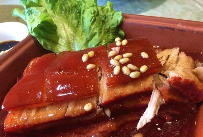 上有天堂，下有苏杭！走进苏州，感受苏州饮食文化，品尝美食小吃
